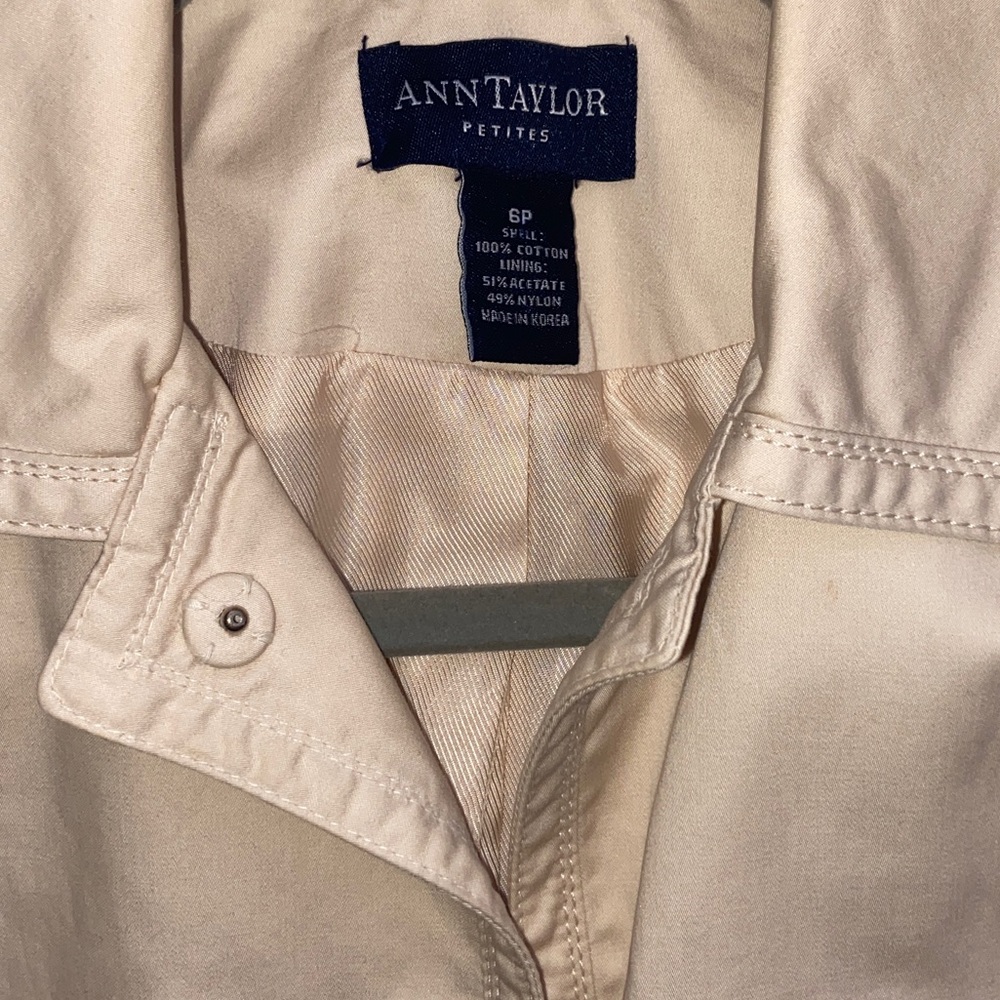 Womens Coat worn Once  🧥